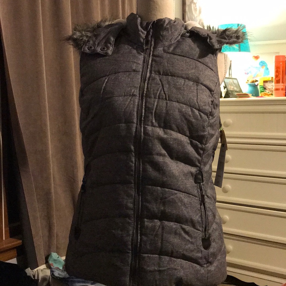 Heather grey vest